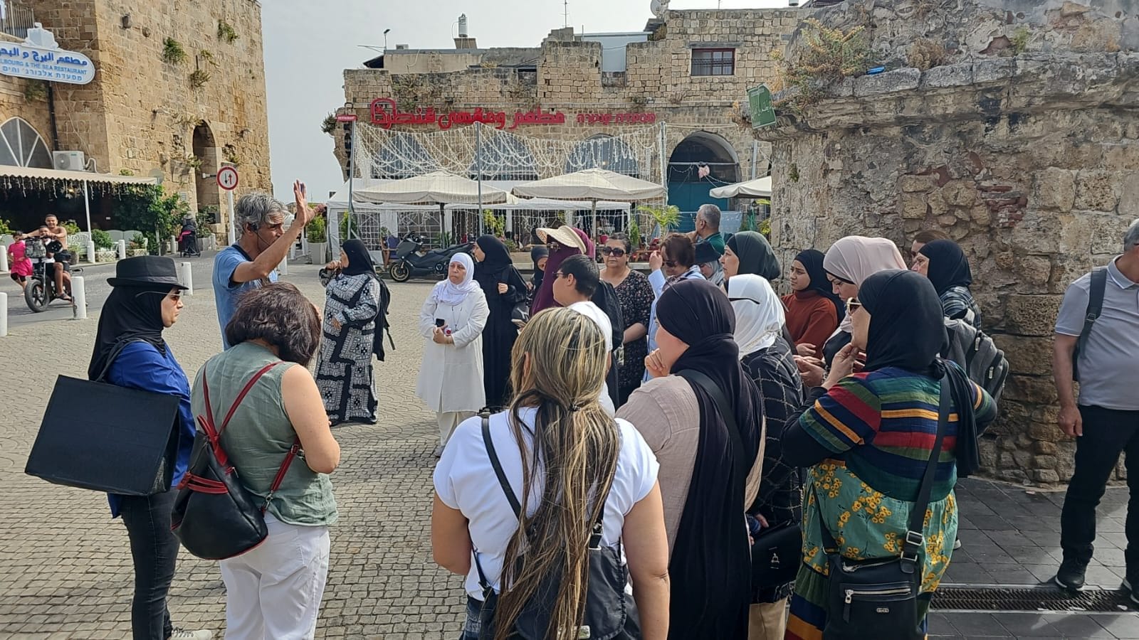 الجولة الثانية ضمن مشروع “مدينتي”: تنظيم وتعزيز قدرات ونشاط مجموعات جماهيرية نحو مجتمع عربي محصن وقادر على مواجهة الأزمات والتحديات التي تواجهه · صورة 2