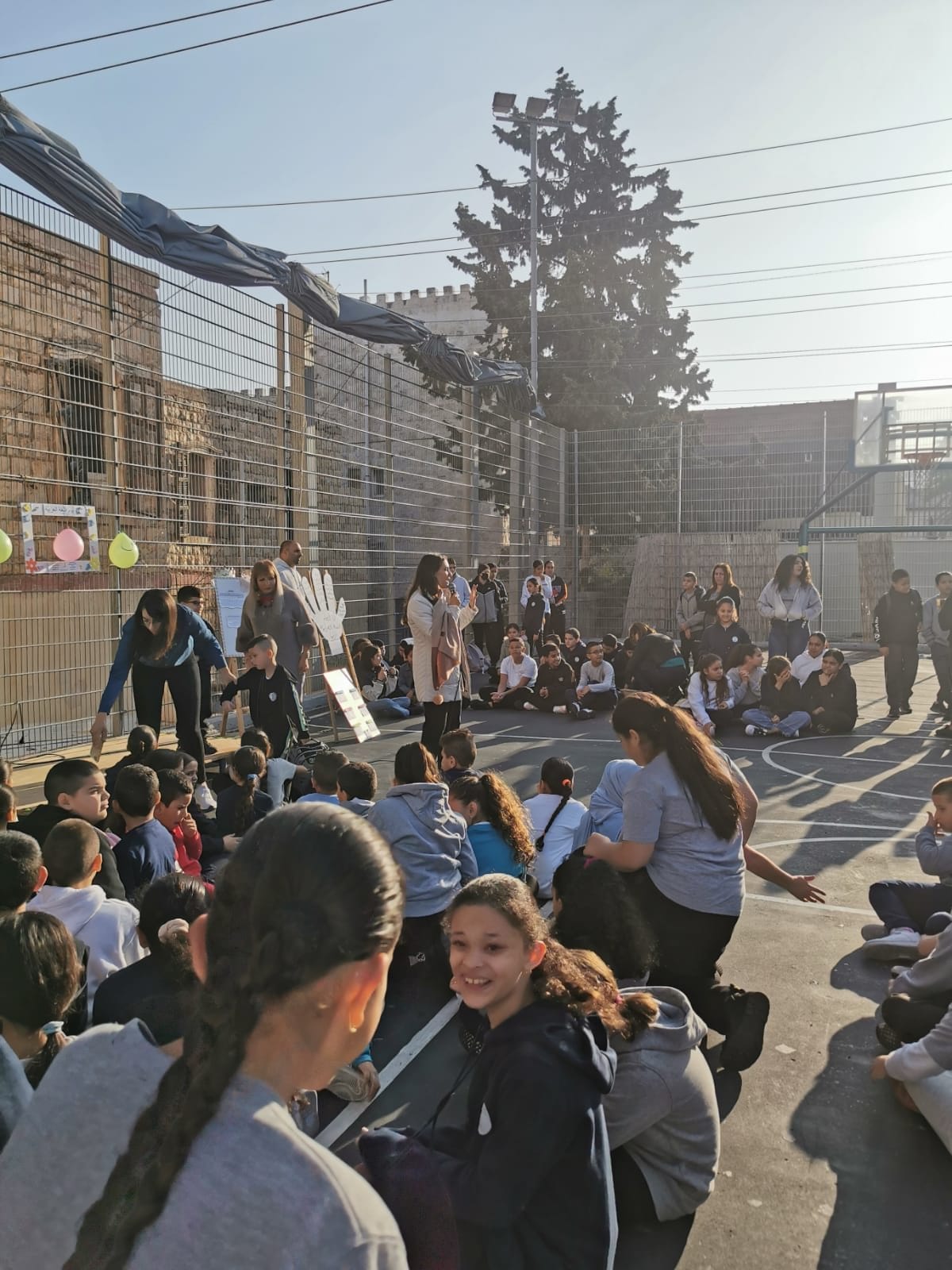 Schools Celebrate the International Arabic Language Day, the SDC Conducts Related Activities at 13 Schools · photo 8